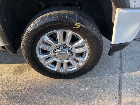 Used 2023 GMC Sierra 2500 Denali w/ Denali Ultimate Package image 27