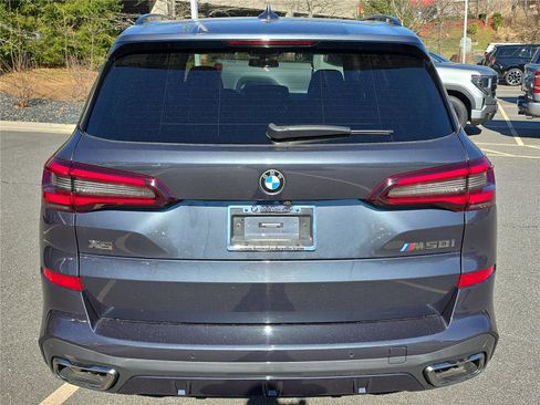 Used 2021 BMW X5 M50i w/ Executive Package image 4