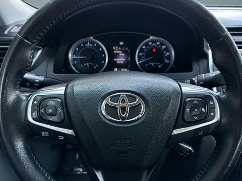 Used 2015 Toyota Camry XLE w/ Convenience Package FWD image 15
