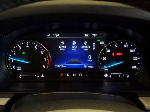 Used 2023 Ford Explorer XLT w/ Equipment Group 202A image 18