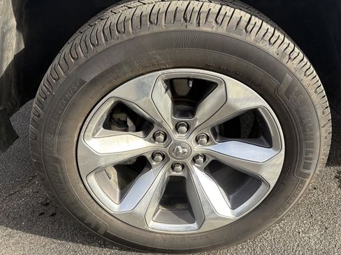 Used 2019 RAM 1500 Limited image 14