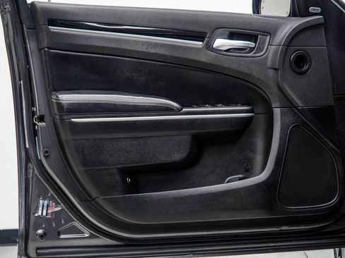 Used 2022 Chrysler 300 S RWD image 35