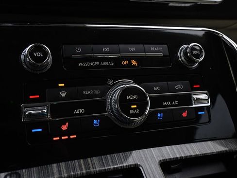 Certified 2020 Lincoln Navigator L Black Label image 32