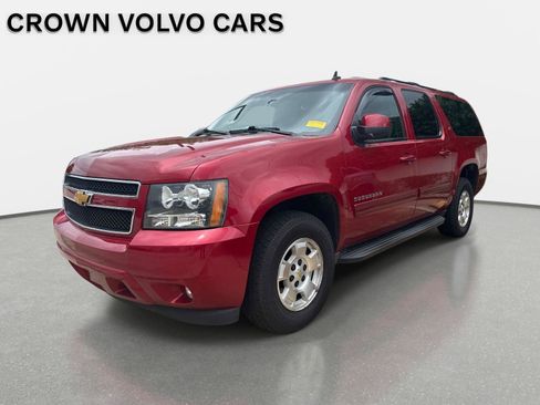 Used 2014 Chevrolet Suburban LT w/ Luxury Package AWD/4WD image 1