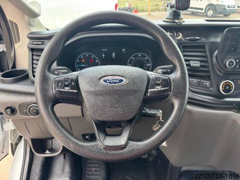 Used 2022 Ford Transit 350 DRW RWD image 18