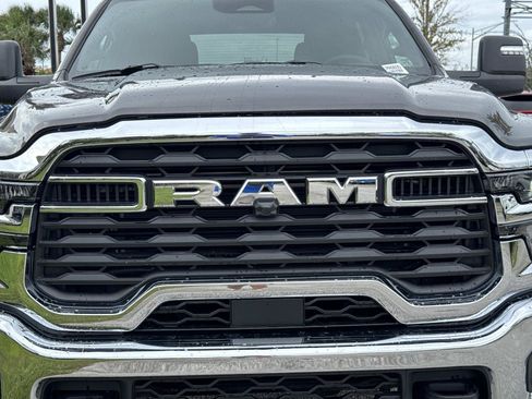 Used 2026 RAM 2500 Big Horn AWD/4WD image 8