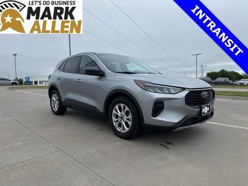 Used 2023 Ford Escape Active FWD image 1