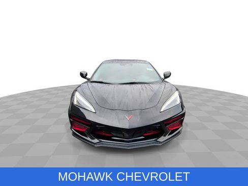 Used 2024 Chevrolet Corvette Stingray Preferred Cpe w/ Z51 Performance Package RWD image 3