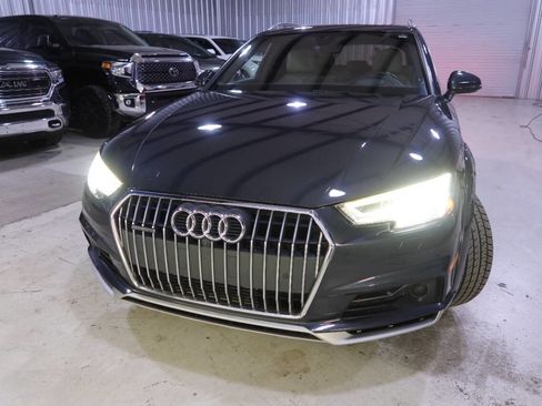 Used 2017 Audi A4 2.0T allroad Prestige w/ Prestige Package image 46