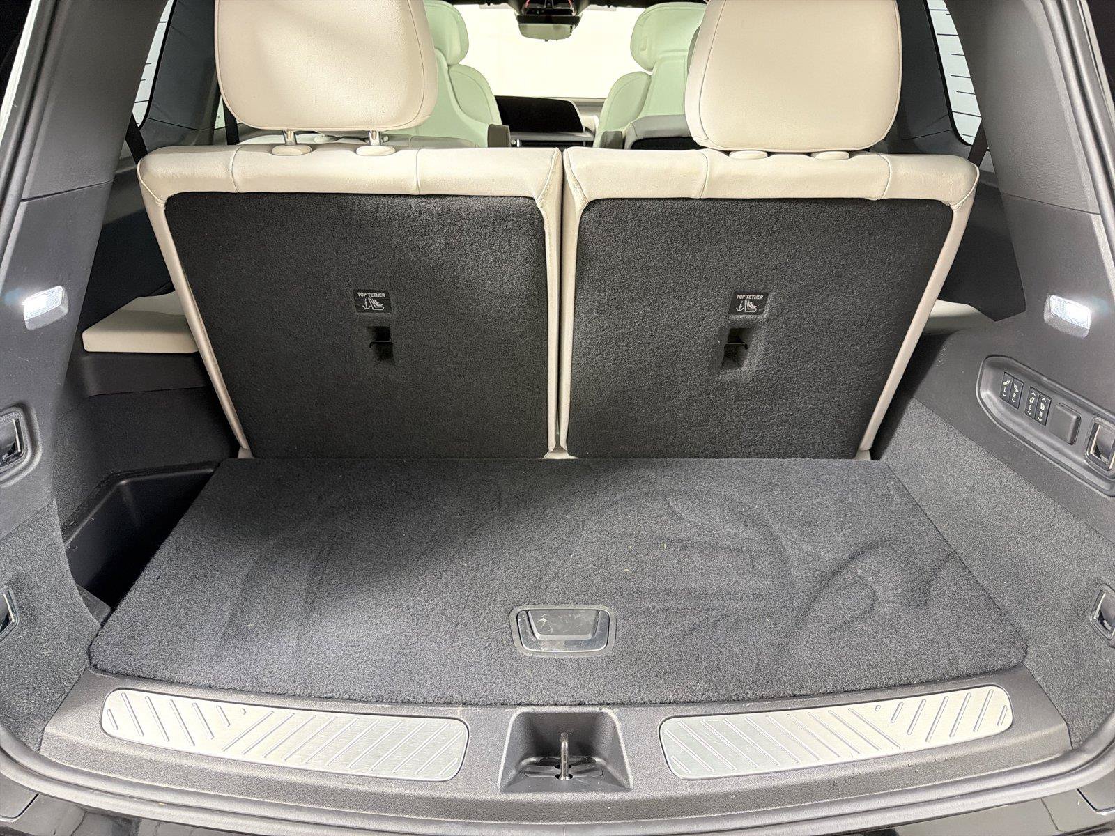 Certified 2026 Cadillac Vistiq Sport AWD/4WD image 17