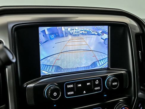 Used 2016 Chevrolet Silverado 1500 LTZ Z71 w/ LTZ Plus Package AWD/4WD image 22