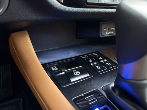 Certified 2021 Lexus RX 350 FWD w/ Premium Package image 21