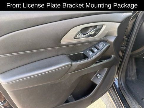 Used 2023 Chevrolet Traverse LT FWD image 14