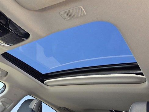 Used 2024 Lexus NX 250 FWD w/ Premium Package image 17