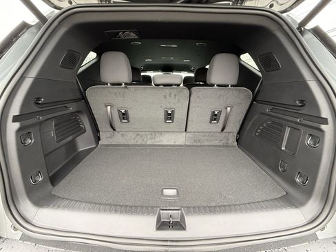 New 2026 Chevrolet Traverse LT image 24
