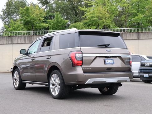 Used 2018 Ford Expedition Platinum AWD/4WD image 7