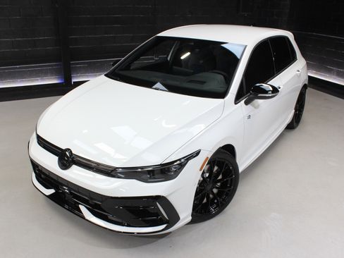 Used 2025 Volkswagen Golf R Black Edition w/ Euro Stye Package image 8