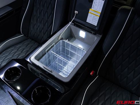 Used 2024 Mercedes-Benz Sprinter 3500 image 45