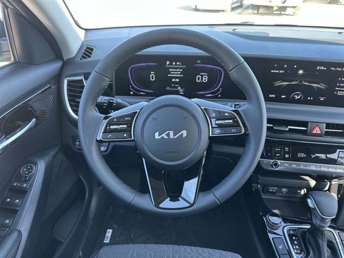 New 2026 Kia Seltos S image 14