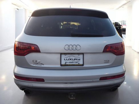 Used 2011 Audi Q7 TDI Prestige image 9