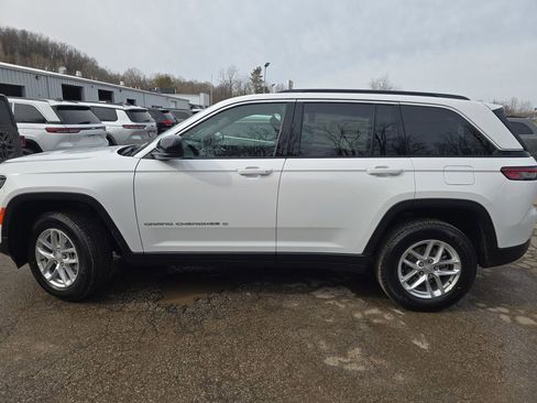 New 2026 Jeep Grand Cherokee Laredo X AWD/4WD image 7