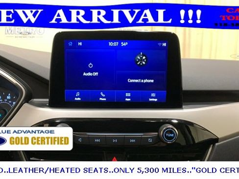 Certified 2022 Ford Escape SEL image 37