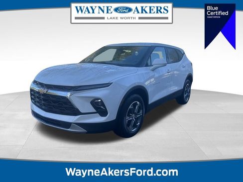 Used 2024 Chevrolet Blazer LT image 1