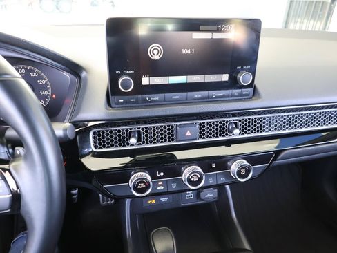 Used 2022 Honda Civic Sport image 42