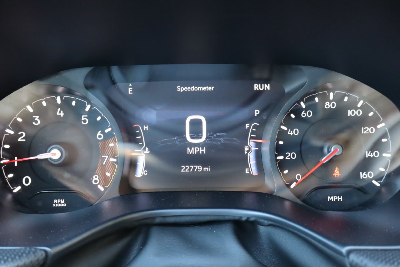 Used 2026 Jeep Compass Limited AWD/4WD image 9