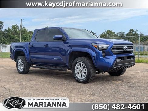 Used 2025 Toyota Tacoma SR5 w/ SR5 Upgrade Package AWD/4WD image 1