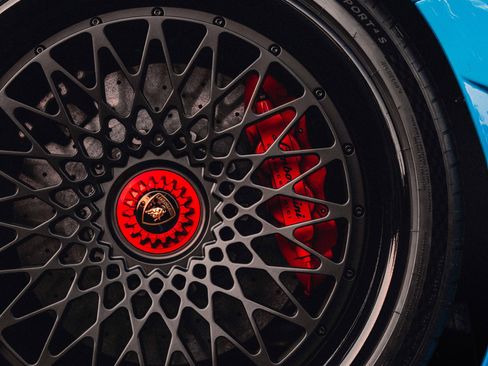 Used 2016 Lamborghini Aventador LP 750-4 Superveloce image 32