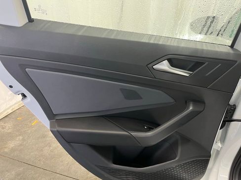 New 2026 Volkswagen Jetta SE image 21