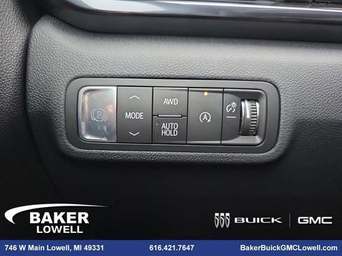 New 2026 GMC Terrain AT4 w/ Convenience Package III image 27