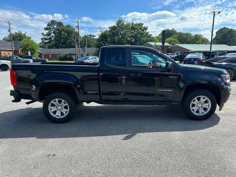 Used 2022 Chevrolet Colorado LT w/ Fleet Safety Package image 6
