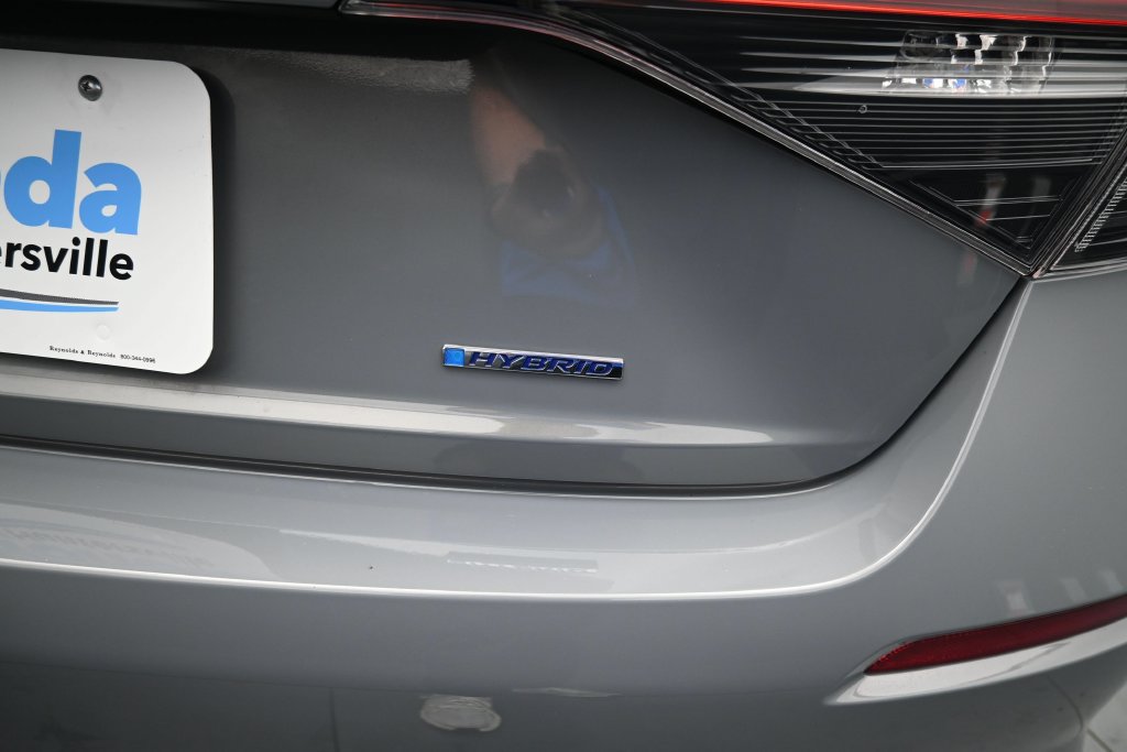 Certified 2025 Honda Civic Sport image 18