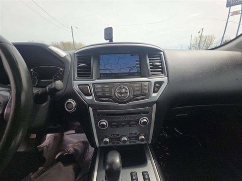 Used 2017 Nissan Pathfinder SL w/ SL Premium Package image 6