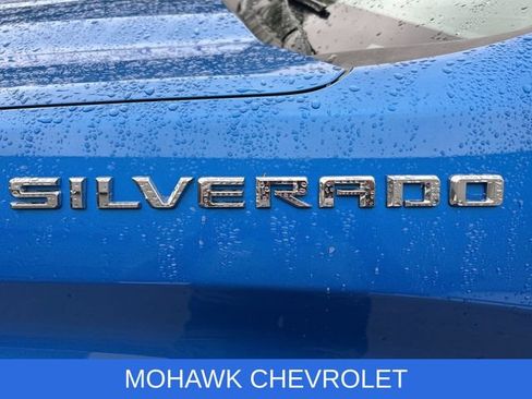 Used 2023 Chevrolet Silverado 1500 LT AWD/4WD image 32