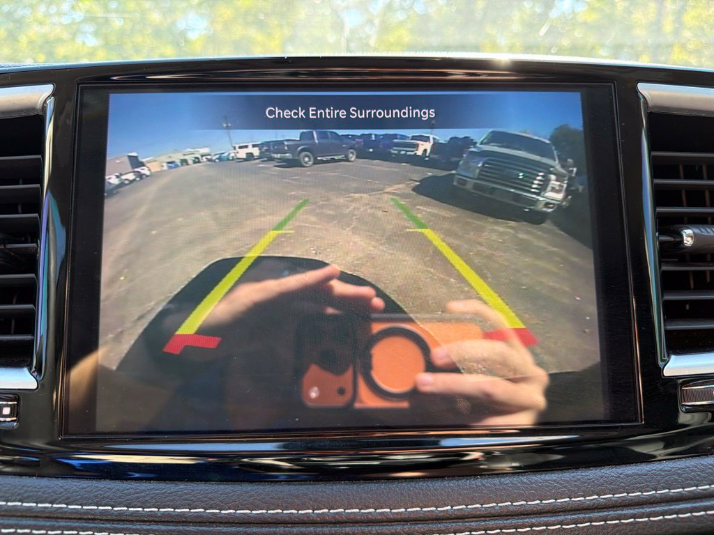 Used 2023 Chrysler Pacifica Limited FWD image 35