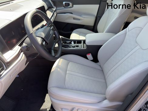 New 2026 Kia Sorento S FWD image 9