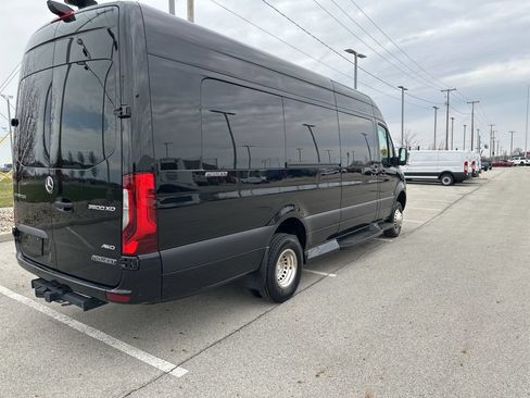 Used 2023 Mercedes-Benz Sprinter 3500 image 24
