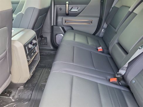 New 2025 GMC Hummer EV 3X image 21