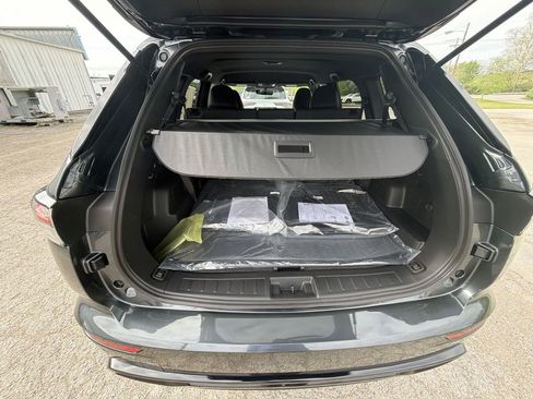 New 2026 Mitsubishi Outlander LE image 23