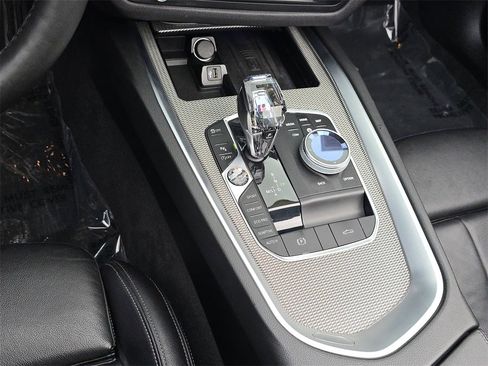 Used 2020 BMW Z4 M40i w/ Premium Package image 31