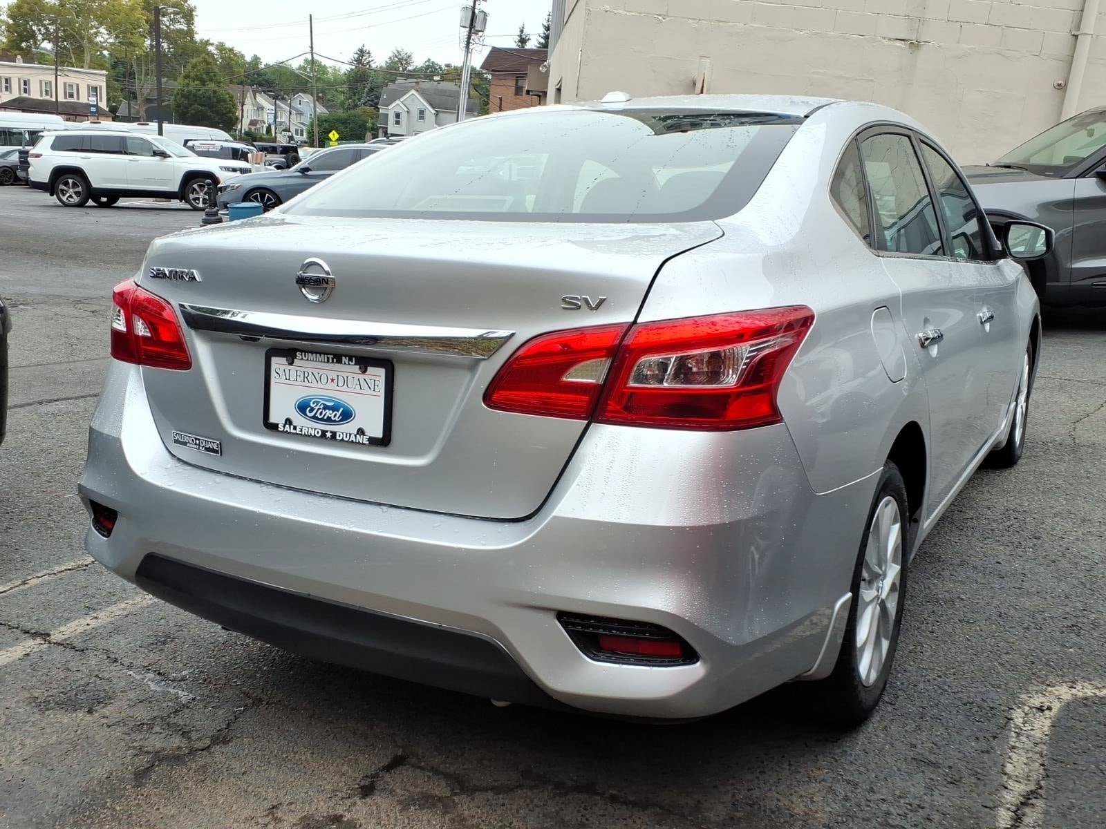 Used 2019 Nissan Sentra SV FWD image 4