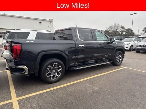 Used 2025 GMC Sierra 1500 SLT w/ SLT Premium Plus Package image 3