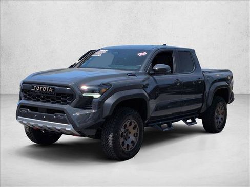 Used 2026 Toyota Tacoma 4x4 Double Cab Hybrid image 4