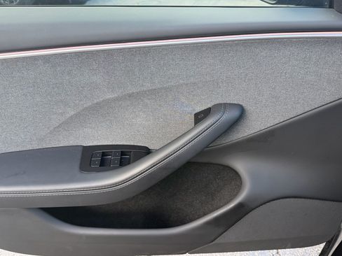 Used 2025 Tesla Model 3 Long Range RWD image 29