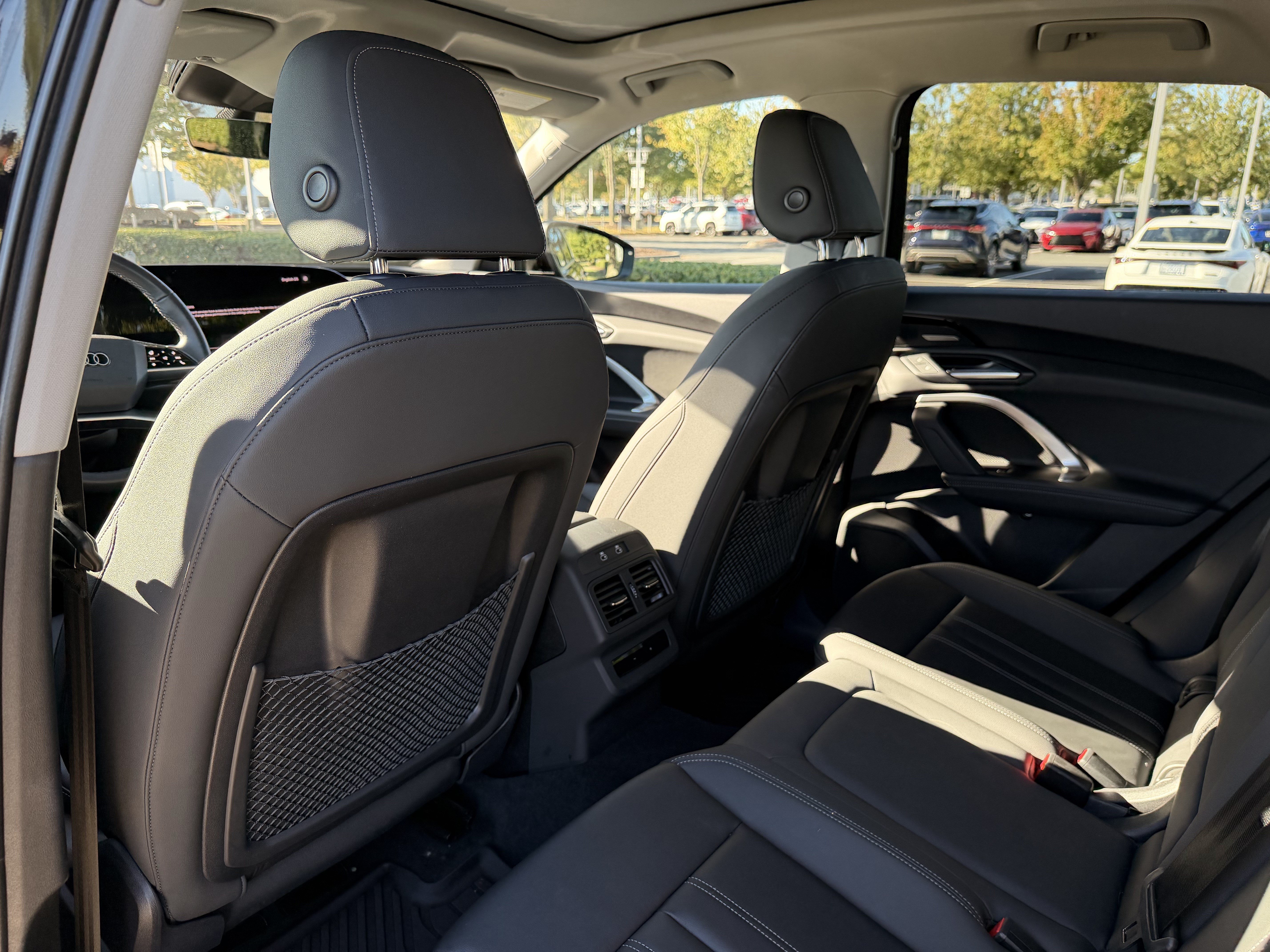 Certified 2025 Audi Q5 Premium Plus w/ Premium Plus AWD/4WD image 19