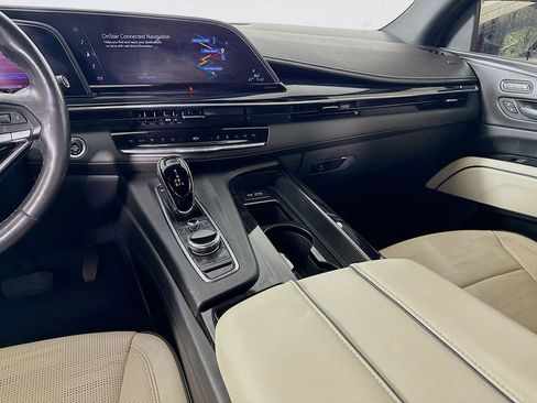 Used 2021 Cadillac Escalade ESV Sport w/ Driver Assist Tech Package image 23