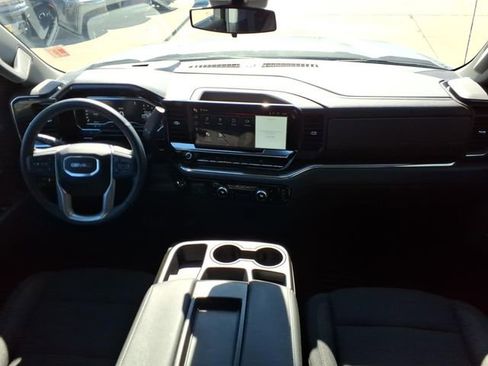 Used 2025 GMC Sierra 1500 Elevation image 14